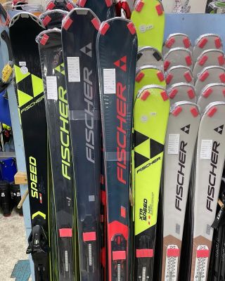 Nové lyže Fischer u nás.